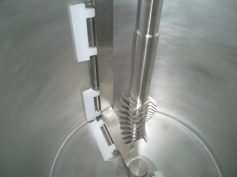 TFT-RotoCutter